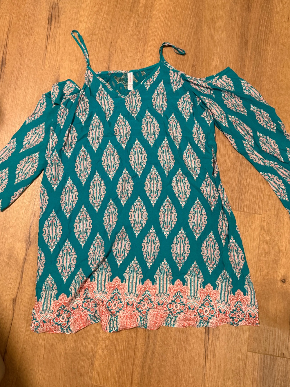 Xhilaration Teal Cold-Shoulder Dress with Coral Border Print